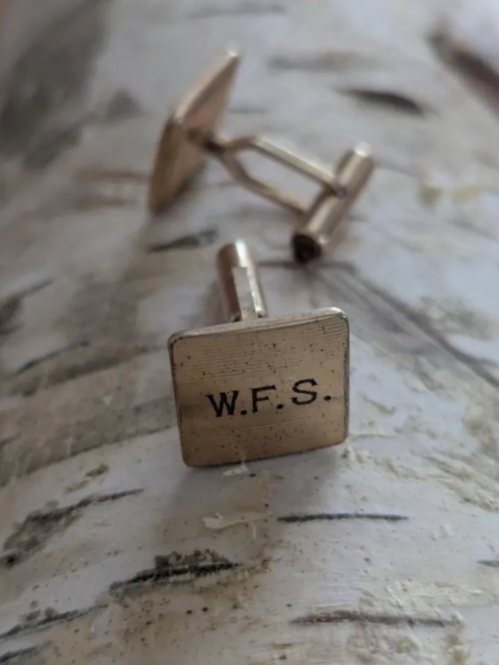 Vintage Krementz "w.f.s." gold filled sterling silver with red glass cuff link